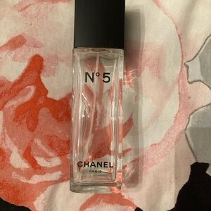 CHANEL N°5 Eau de Parfum - Elegant Black and Clear EMPTY bottle